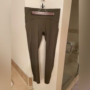 Lululemon Train Times 7/8 Pant